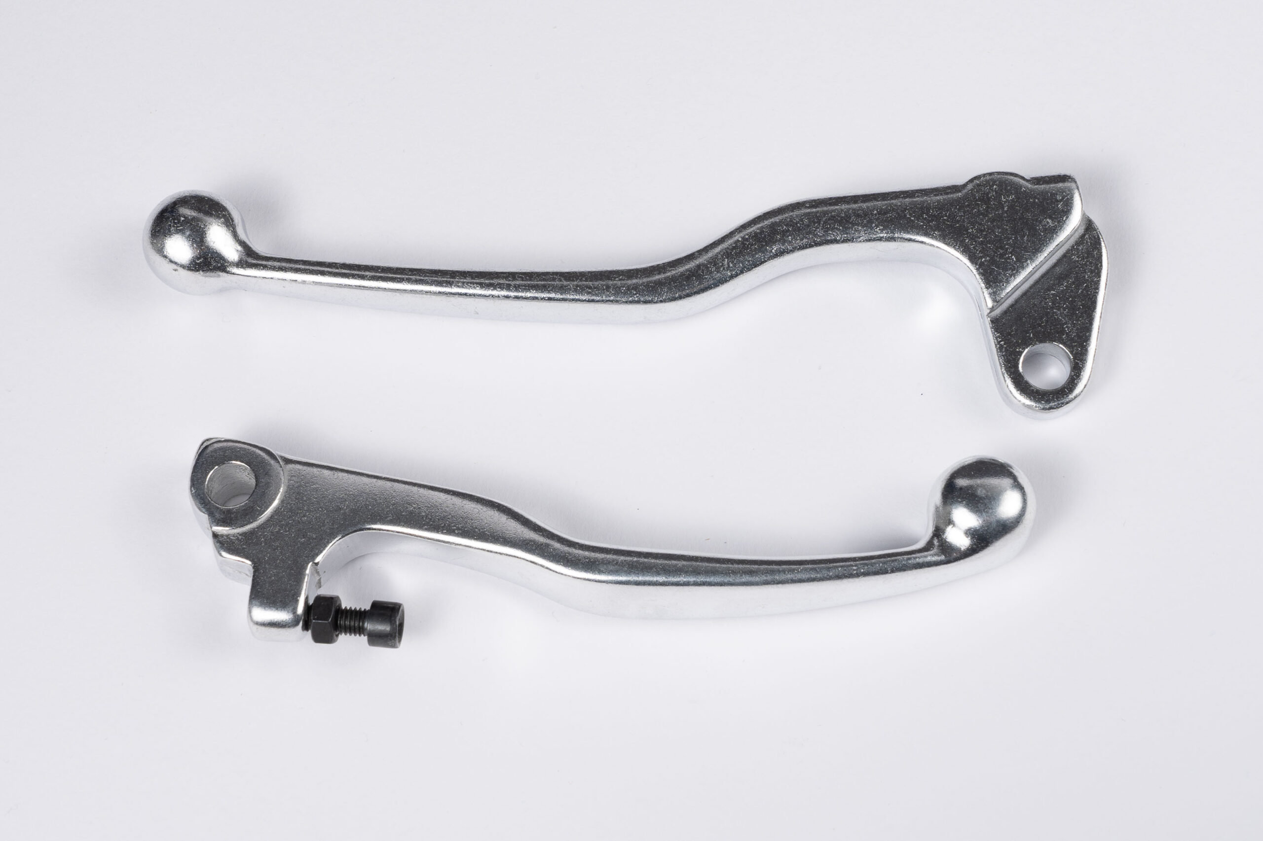 LV1208.jpg Leve freno e frizione pressofuse Suzuki RM 80/125/250 1985-2001 - immagine 1